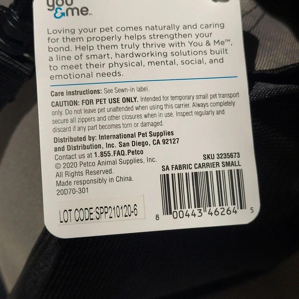 You & Me Small Pet Carrier NWT mesh soft carrier with handle & adjustable strap
